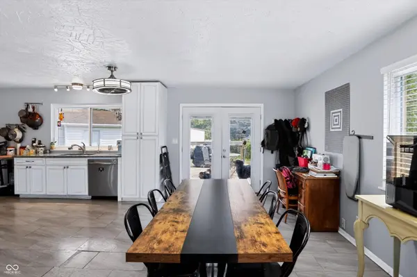 501 N Bend RD, Beech Grove, IN 46107