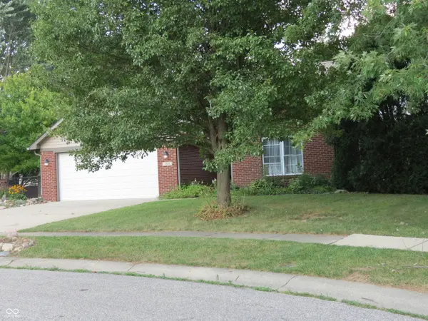 1545 Black Oak CT, Franklin, IN 46131