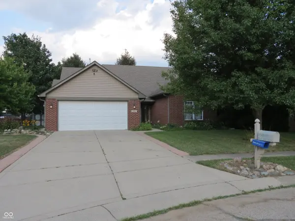 1545 Black Oak CT, Franklin, IN 46131