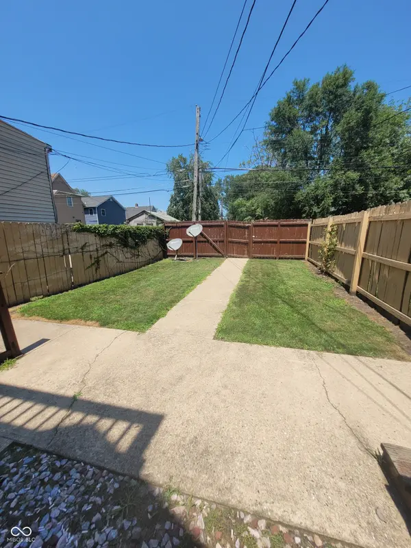 415 Gostlin ST, Hammond, IN 46327
