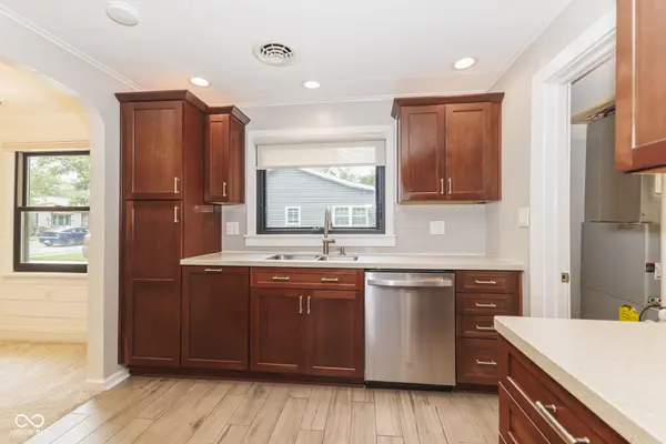 704 W Elm ST, Hartford City, IN 47348