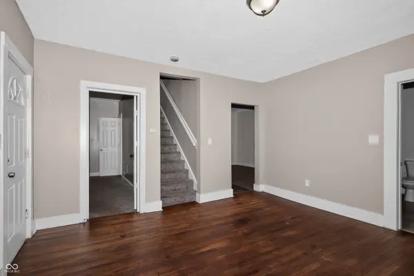29 Howard ST, Greenfield, IN 46140