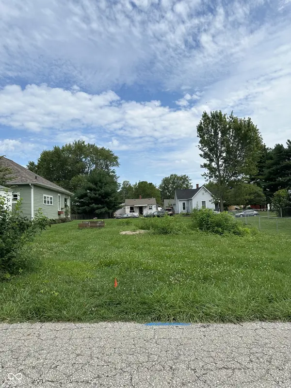 218 E Michigan ST, Fortville, IN 46040