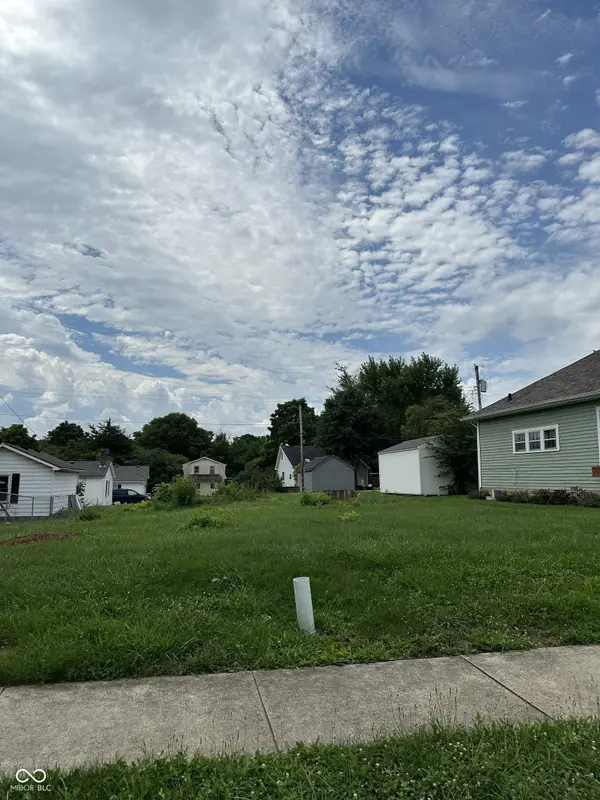 218 E Michigan ST, Fortville, IN 46040