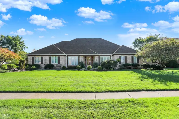 14305 Stacey ST, Carmel, IN 46033