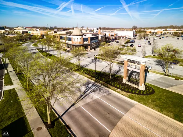 15017 Garden Mist PL, Fishers, IN 46037