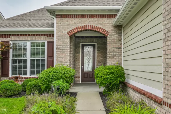 15442 Mystic Rock DR, Carmel, IN 46033
