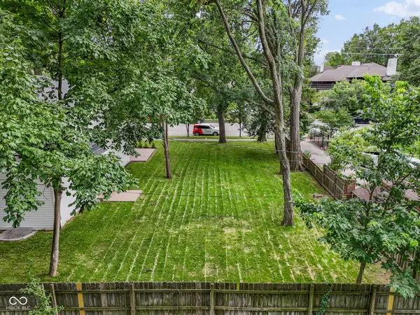 122 E 32nd ST, Indianapolis, IN 46205