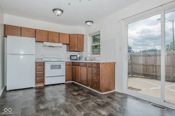 4216 Moller RD, Indianapolis, IN 46254