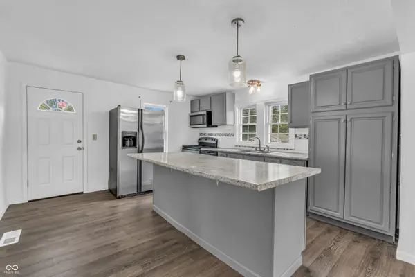 310 N Hendricks ST, Greenfield, IN 46140