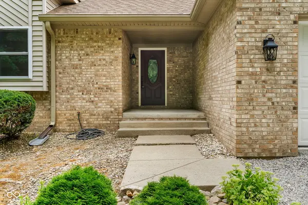 23 Lincoln Hills, Coatesville, IN 46121