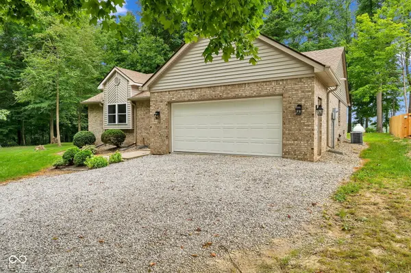 23 Lincoln Hills, Coatesville, IN 46121