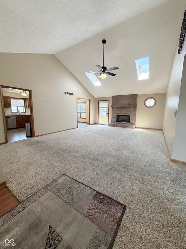4694 29th ST, Columbus, IN 47203