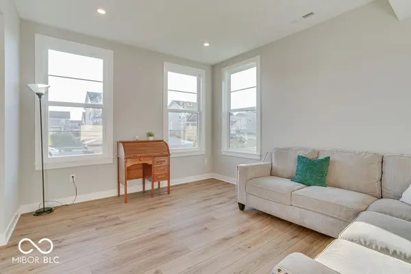 7291 Bayview RUN, Mccordsville, IN 46055