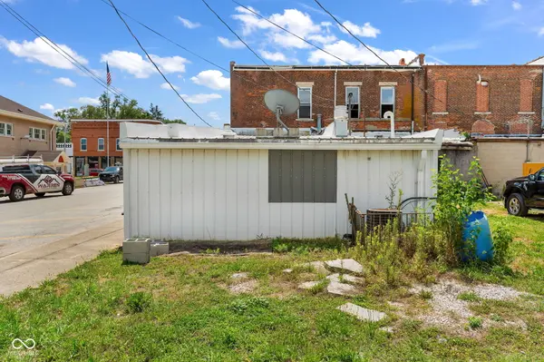 204 N Meridian ST, Roachdale, IN 46172