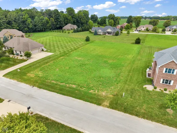 6076 Bluegrass RD, Kokomo, IN 46901