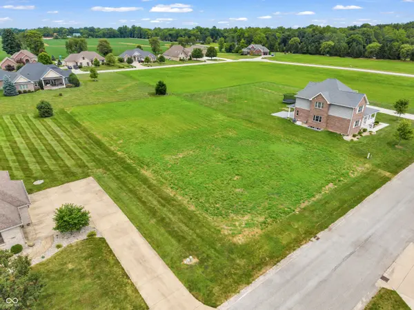6076 Bluegrass RD, Kokomo, IN 46901