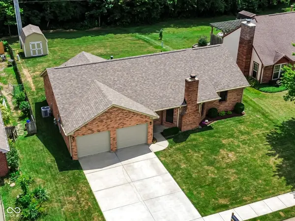 943 Johnathan, Plainfield, IN 46168