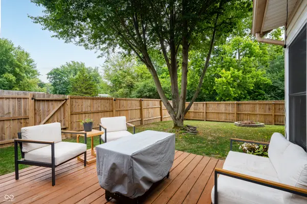 8403 Inland DR, Avon, IN 46123