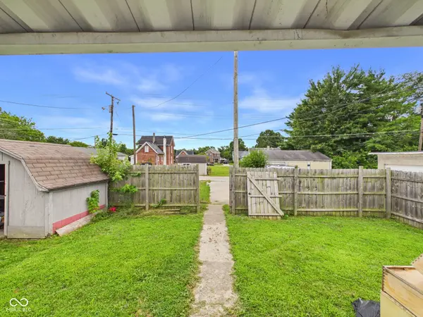815 Main ST, Elwood, IN 46036