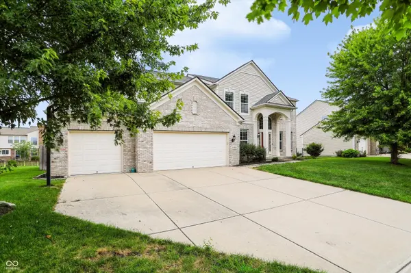 11636 Millbury DR, Fishers, IN 46037