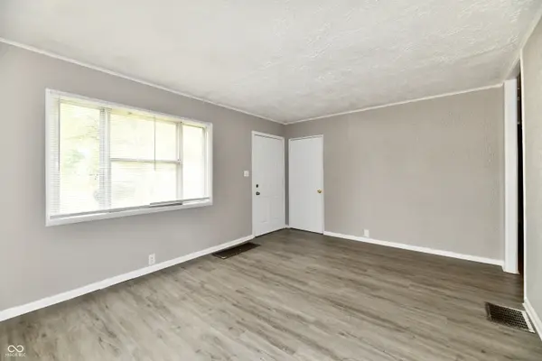2015 Medford AVE, Indianapolis, IN 46222