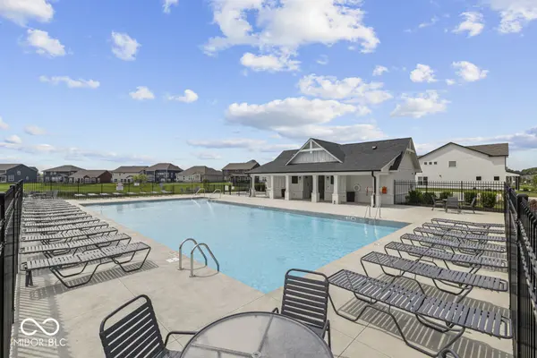 12562 Cattle Ridge DR, Noblesville, IN 46060