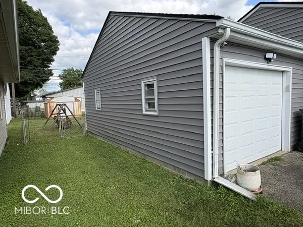 1609 N Canal ST, Alexandria, IN 46001