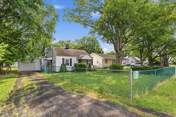 8225 E 47th ST, Indianapolis, IN 46226