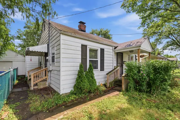 8225 E 47th ST, Indianapolis, IN 46226