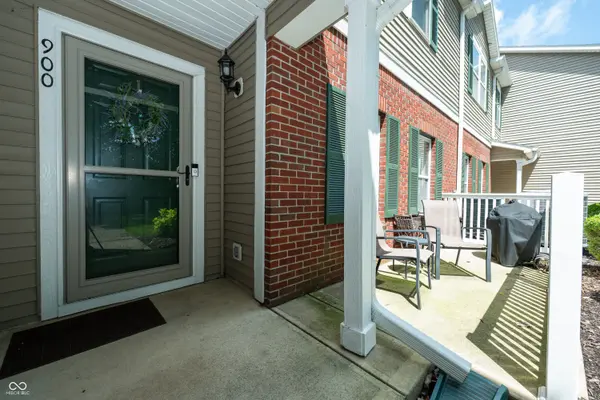 12235 Bubbling Brook DR #900, Fishers, IN 46038