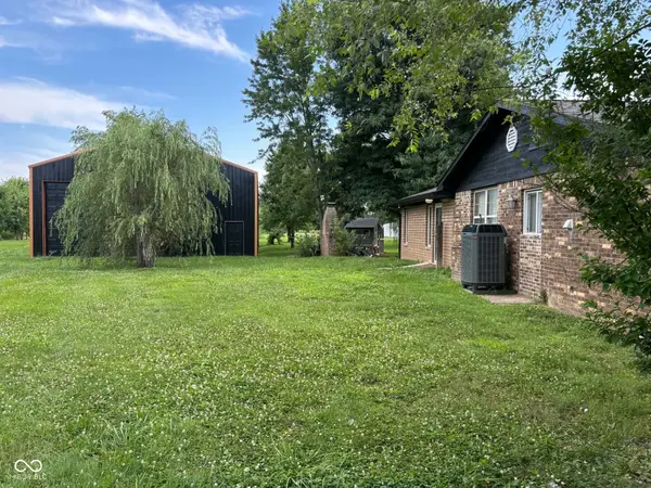 6335 E State Road 144, Mooresville, IN 46158