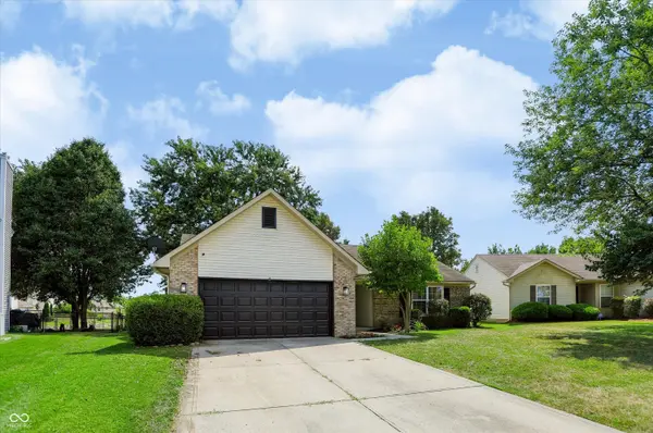 6002 Sycamore Forge LN, Indianapolis, IN 46254