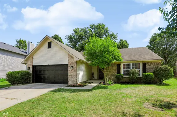 6002 Sycamore Forge LN, Indianapolis, IN 46254