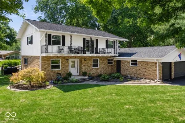8852 Ridge Hill DR, Indianapolis, IN 46217