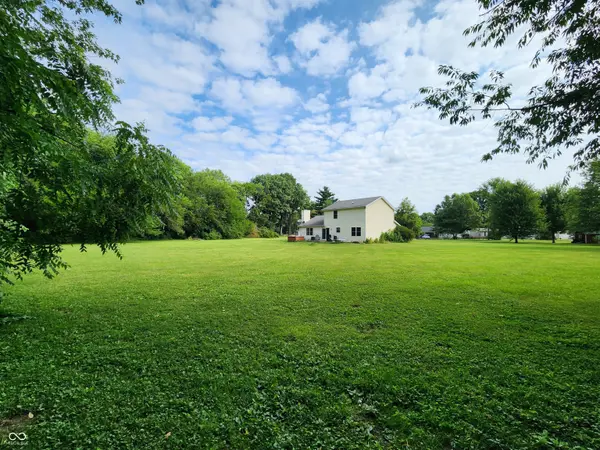 211 Danci DR, Pendleton, IN 46064