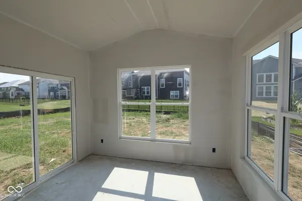 17095 Cowbell DR, Noblesville, IN 46060