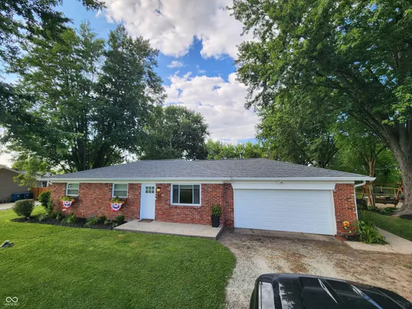 672 E 1000 N, Fortville, IN 46040