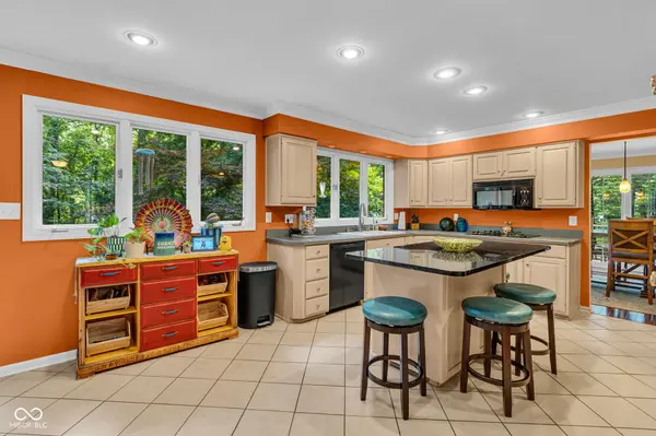 698 N Forest RD, Crawfordsville, IN 47933