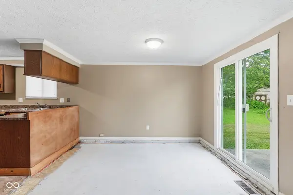 3735 Valley Lake DR, Indianapolis, IN 46227