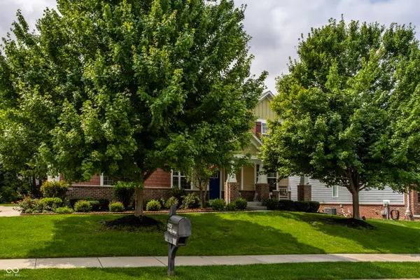 6523 Paddle DR, Carmel, IN 46033