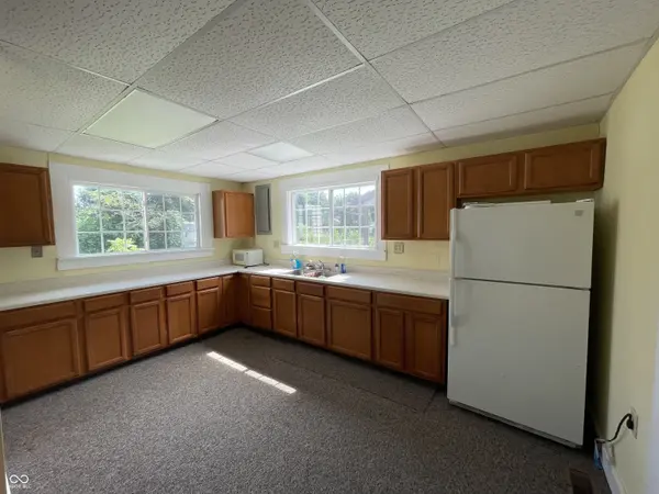 3084 E Webster ST, Rosedale, IN 47874