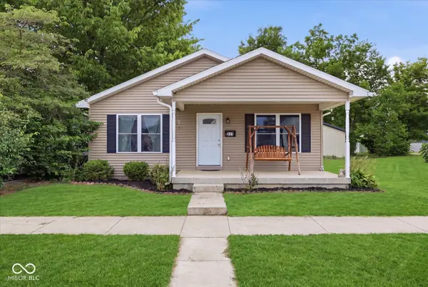 823 Center ST, Shelbyville, IN 46176