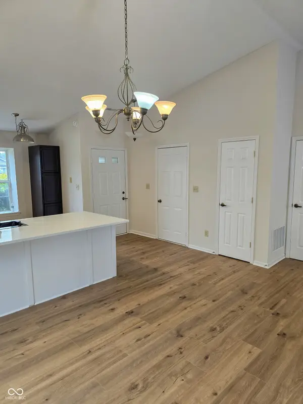 8358 Silverado DR, Indianapolis, IN 46237