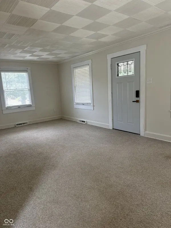 124 W Berry ST, Greencastle, IN 46135