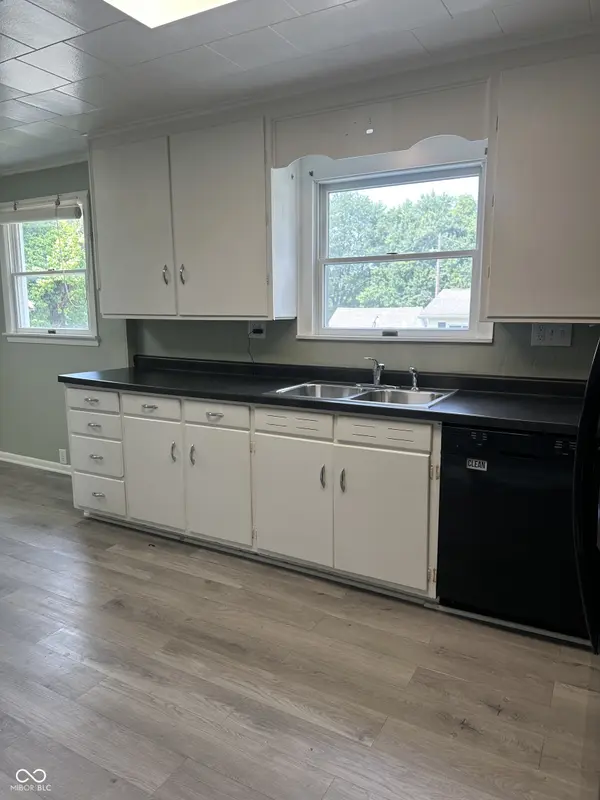 124 W Berry ST, Greencastle, IN 46135
