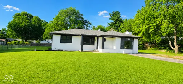 5126 Mount Pleasant Center RD, Greenwood, IN 46142