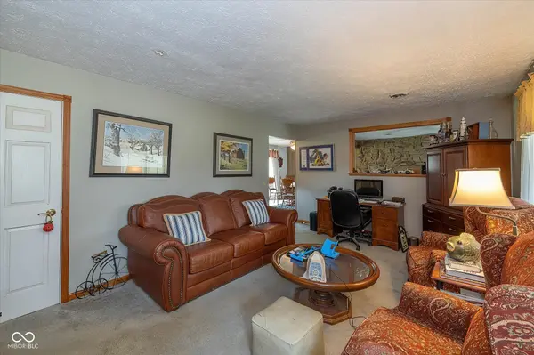 1270 Smokey RD, Martinsville, IN 46151