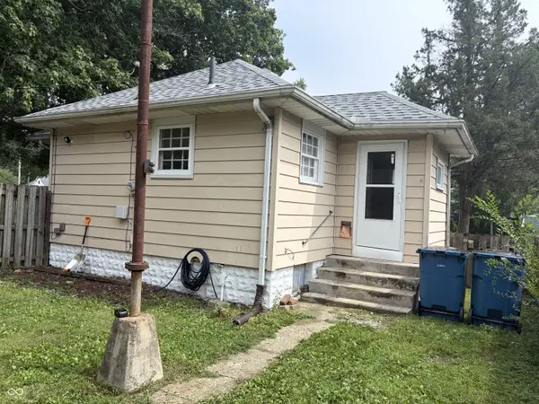 2016 Washington AVE, Terre Haute, IN 47803