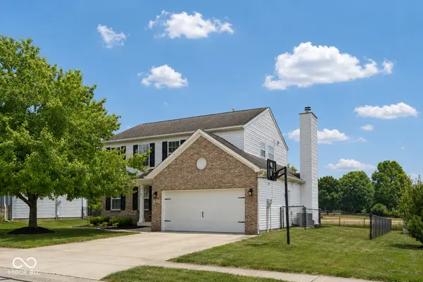 7974 Cobblesprings DR, Avon, IN 46123